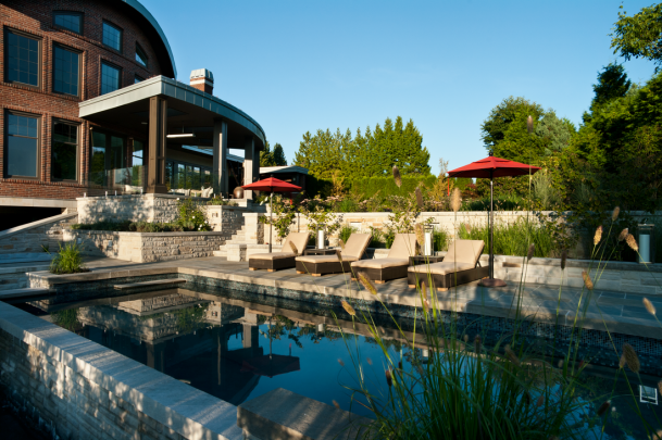 outdoor entertainment